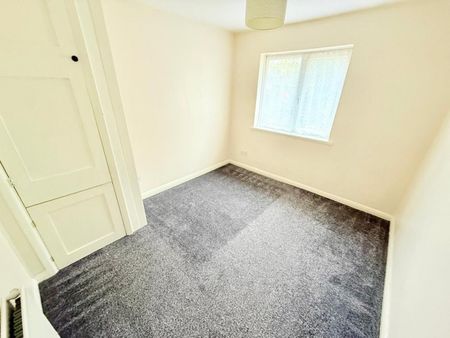 3 bedroom House To Let - Photo 3