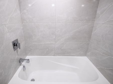 For Lease - 155 Hagar Street, Welland, Ontario - Photo 3