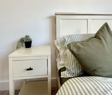 Burnaby Road, Bournemouth, Dorset, BH4 - Photo 4