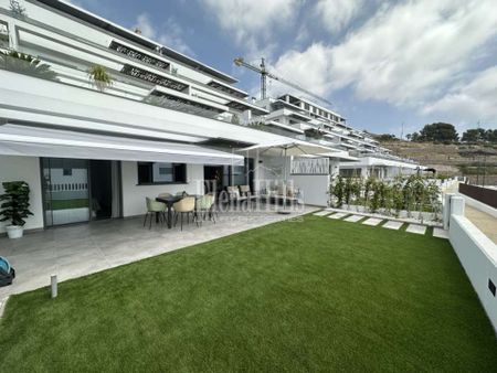 Luxury modern apartment in Sierra Cortina, Finestrat, Benidorm, Alicante - Photo 5