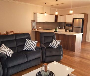 Prestige Unit in South Leura - Photo 3