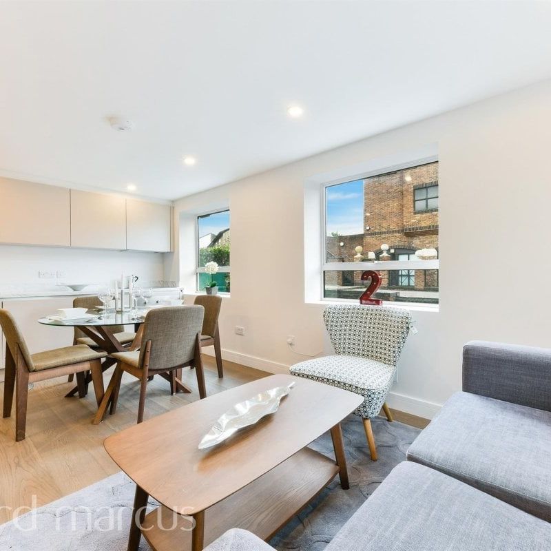 East Street - Photo 1