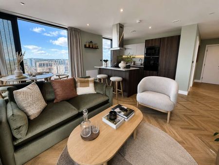 BRAND NEW APARTMENTS | 4 WEEKS RENT CREDIT AVAILABLE | PET FRIENDLY | 24-HOUR CONCIERGE | LUXURY AMENITIES | VIEWING RECOMMENDED! - Photo 2