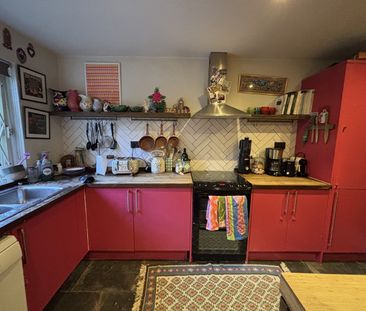 Room in a Shared Flat, St Ervans Road, W10 - Photo 1