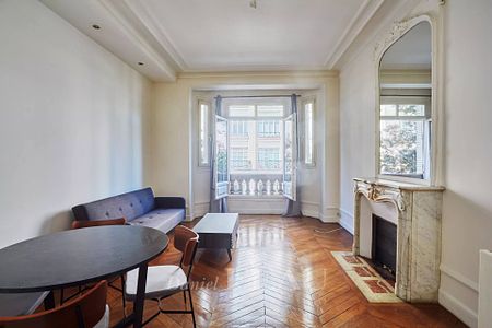 Location appartement, Paris 3ème (75003), 3 pièces, 66 m², ref 84576492 - Photo 2