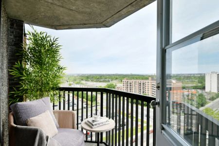 The Aventura — One Bedroom Suites - Photo 3