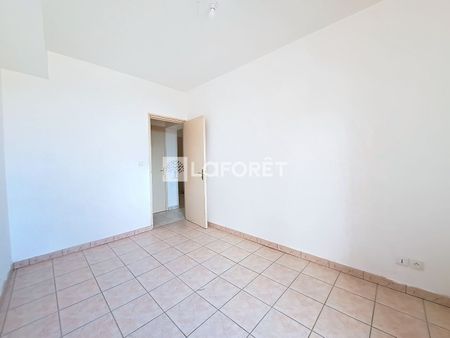 Apartment - Photo 4