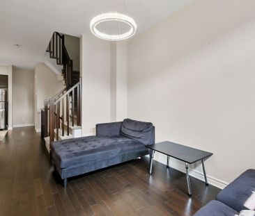 For Lease - 22 STOCKHOLM Private, Blossom Park - Airport and Area, ... - Photo 3