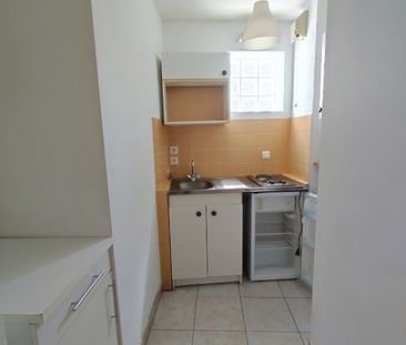 Location Appartement 1 pièce 25m² - Photo 4