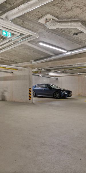 Appartement te huur: Langestraat 1-D1 1211 GS Hilversum - Photo 1