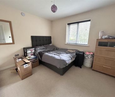 5 bedroom detached house to rent - Photo 3