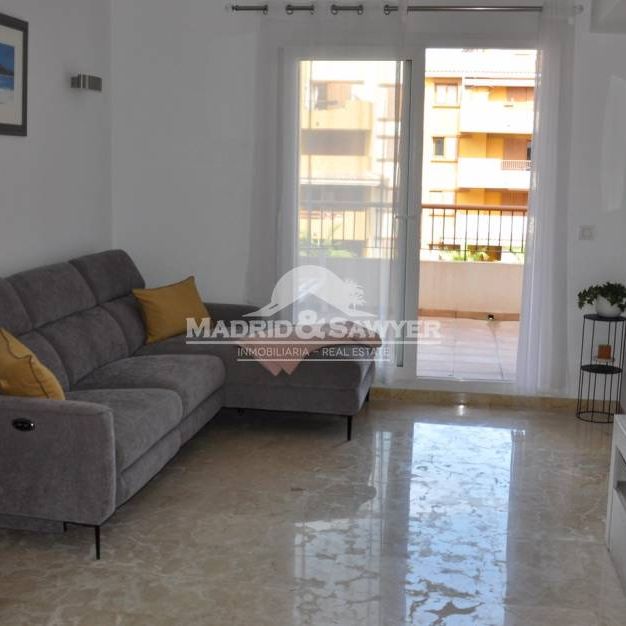 2 bedroom, 2 bathroom apartment in Punta Prima only 150m from the beach! - Photo 1