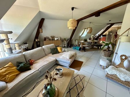Location Appartement 3 pièces 89m² ROPPENTZWILLER 68480 - Photo 2