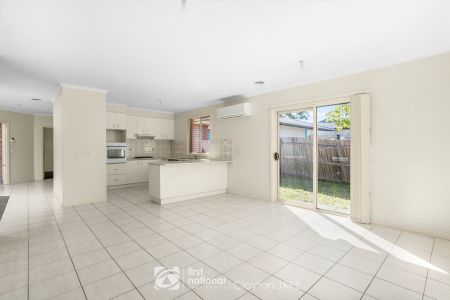 2/22 Hayden Road, 3169, Clayton South Vic - Photo 5