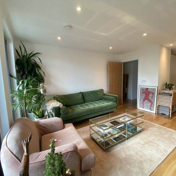 2 Bed Flat, Dalston Lane, E8 - Photo 1