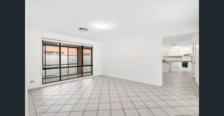 Space, Comfort & Convenience in the Heart of Dapto - Photo 5