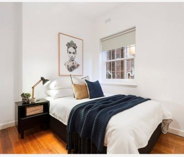 5/38 Mitford Street, Elwood VIC 3184 - Photo 1