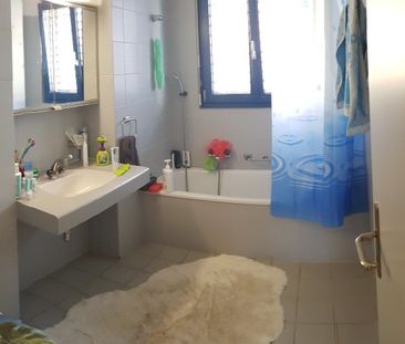 Affittiamo appartamento di 4,5 locali in zona strategica - Foto 3