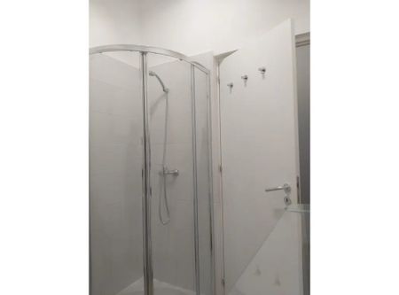 Rua Dona Maria Ana de Áustria, Lisbon, Lisbon 1070-088 - Photo 3