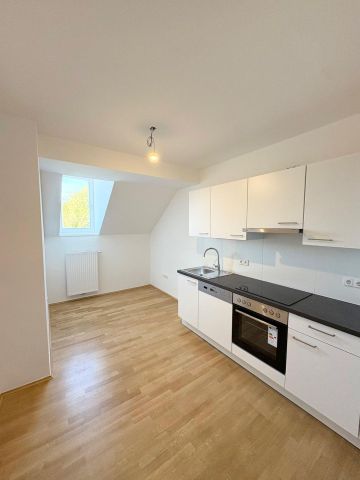 Generalsanierte Dachgeschoßwohnung Wohnung - Provisionsfrei! - Foto 2