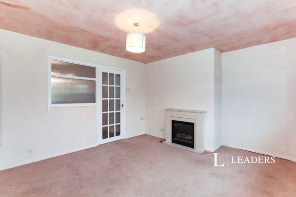 2 bedroom bungalow to rent The Pike, Cheshire, Nantwich, CW5 - Photo 1