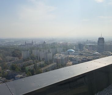 Apartament z balkonem w Hanza Tower - Фото 1