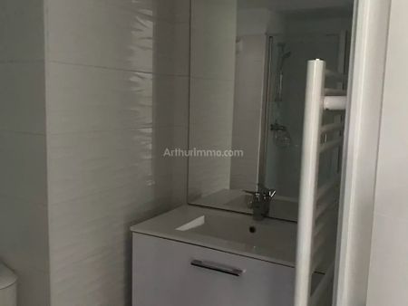 Location Appartement 2 pièces 44 m2 à Antibes - Photo 3