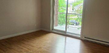 Logement 5 1/2 secteur recherché - Photo 2