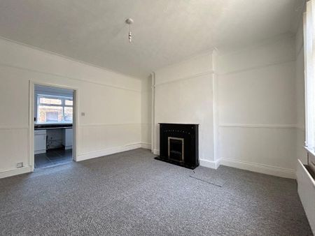 2 bed terraced house to rent in SR8 - Photo 5