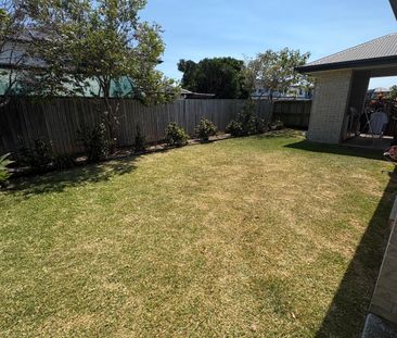 Mango Hill - Photo 1