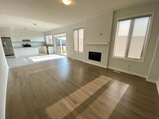 For Lease - 45 Bill Guy Drive Unit# Main, Georgina, Ontario - Photo 1