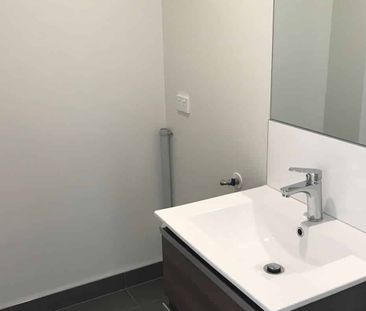 Two bed in city center - Photo 4