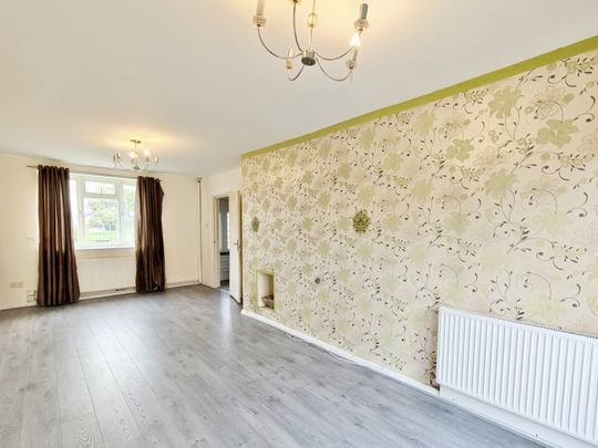 3 bedroom semi-detached house to rent - Photo 1