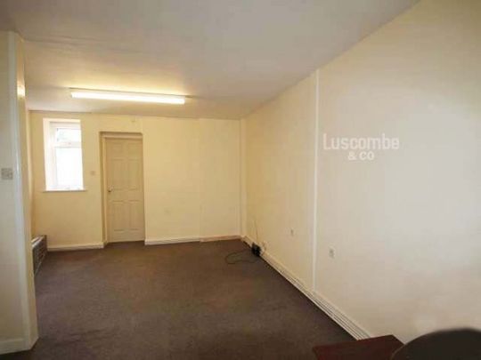 4 Double Bedroom on Albert Avenue, Newport - perfect for students - Photo 1