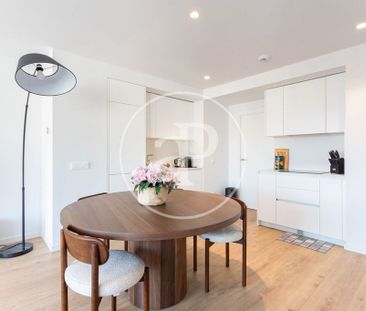 2 bedroom luxury penthouse for rent in Barcelona, Spain - Photo 6