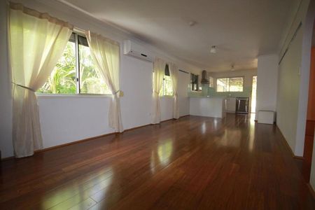 87 Cavendish Road, 4151, Coorparoo Qld - Photo 2