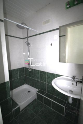 Location Appartement 2 pièces 41m² NIMES 30000 - Photo 3