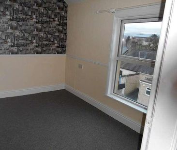 Flat, Victoria Street, Caernarfon, LL55 - Photo 6