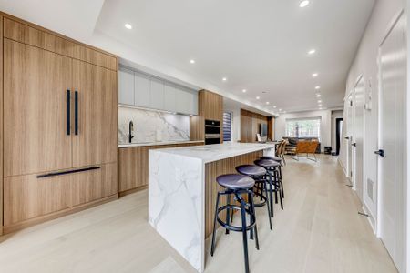 For Lease - 431 Roxton Road, Toronto, Ontario - Photo 5
