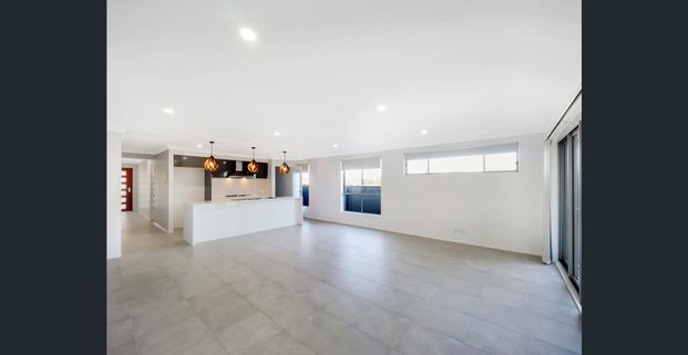 Apply Now - Century 21 | the Paramount Group - Photo 1