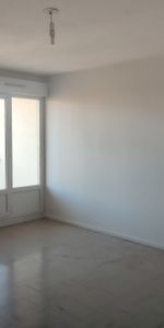 Semur-en-Auxois T2 avec balcon - Photo 3