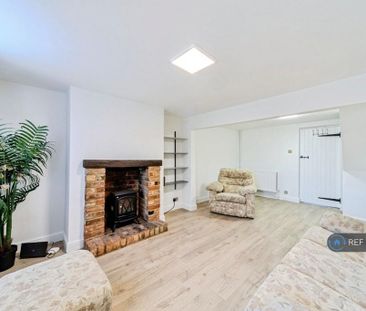 2 bedroom terraced house to rent - Photo 3