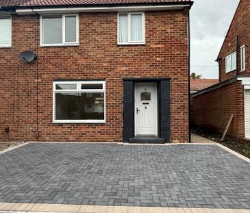 3 bedroom semi-detached house to rent - Photo 6