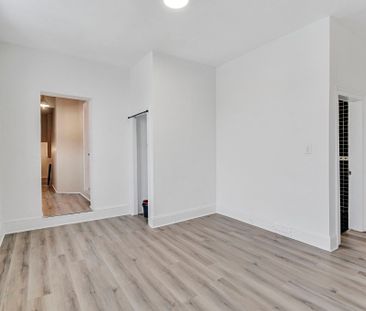 For Lease - 66 Dunlop Street, Barrie, Ontario - Photo 6