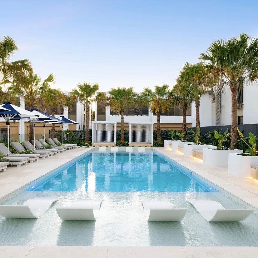 Surfers Paradise - Photo 1