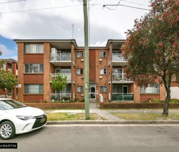 MGM MARTIN - TWO BEDROOM APARTMENT - Photo 1