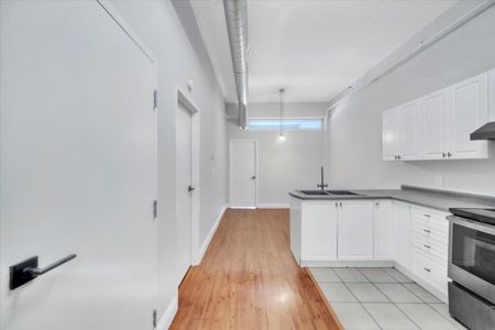 For Lease - 150 Colborne Street Unit# 302, Brantford, Ontario - Photo 3