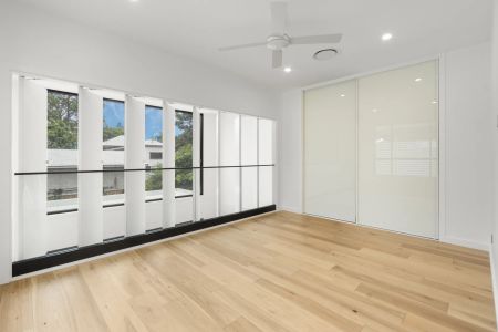 Contemporary Home in the Heart of Sherwood! - Photo 3