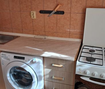 Garsoniera de închiriat zona Socului - Fotografie 1