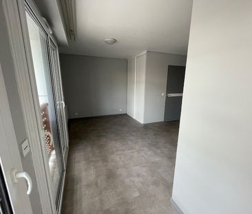 Location Appartement 1 pièce 22m² DEVILLE LES ROUEN 76250 - Photo 3